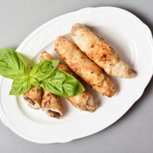 Hähnchenrouladen mit Trockenfrüchten und Nüssen