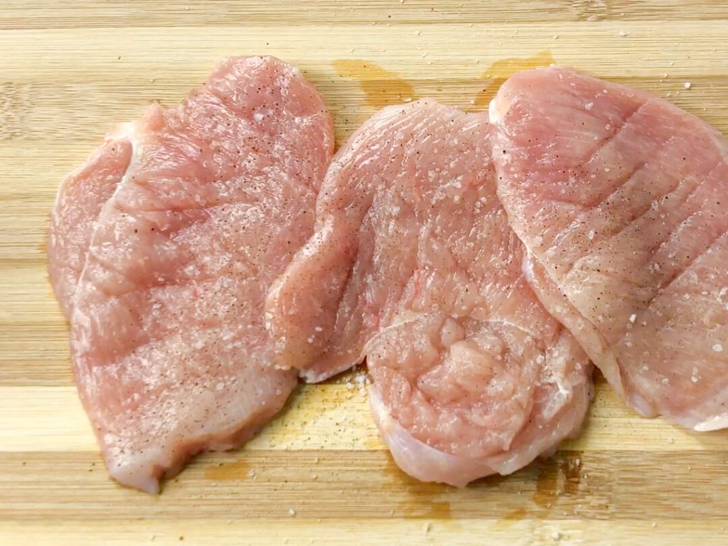 Gebackene Hähnchenfilet mit Ananas