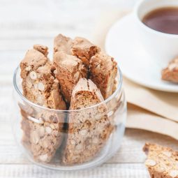 Biscotti mit Ihren Lieblingsnüssen