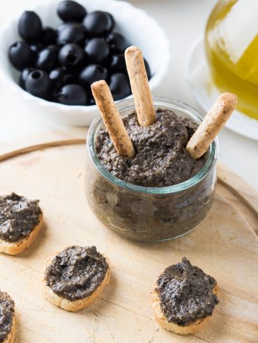 Klassische Oliventapenade