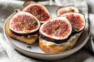 Bruschetta mit Feigen