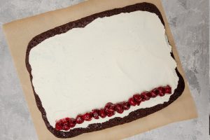 Schwarzwälder Kirsch Biskuitrolle