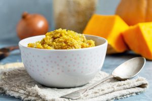 Quinoa-Kürbis-Bowl