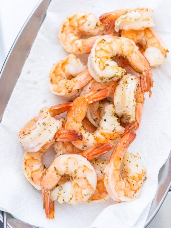 Cremige gegrillte Garnelen