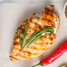 Gegrillte Hähnchenbrust