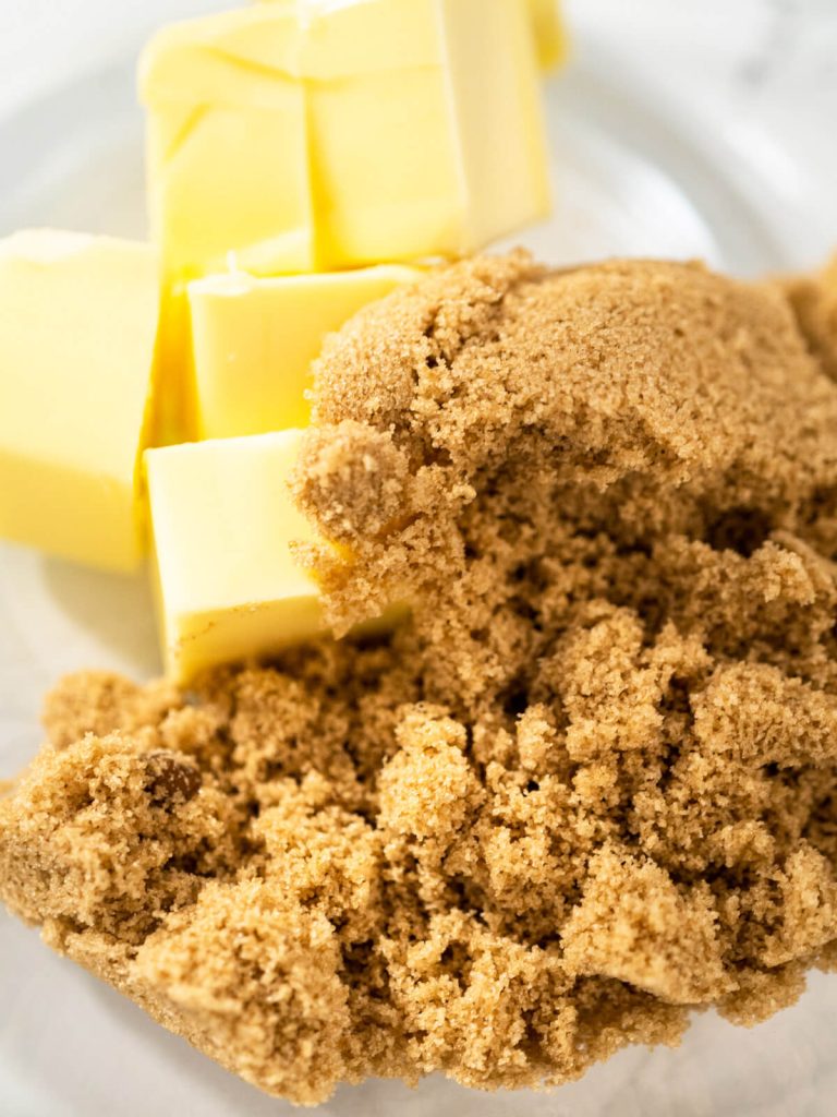 Sommerliche Tarte mit Mascarpone und frischen Beeren