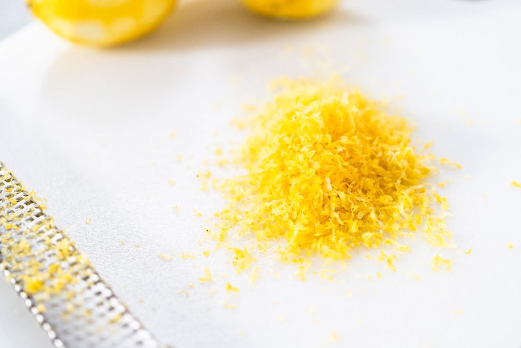 Sommerliche Tarte mit Mascarpone und frischen Beeren