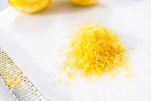 Sommerliche Tarte mit Mascarpone und frischen Beeren