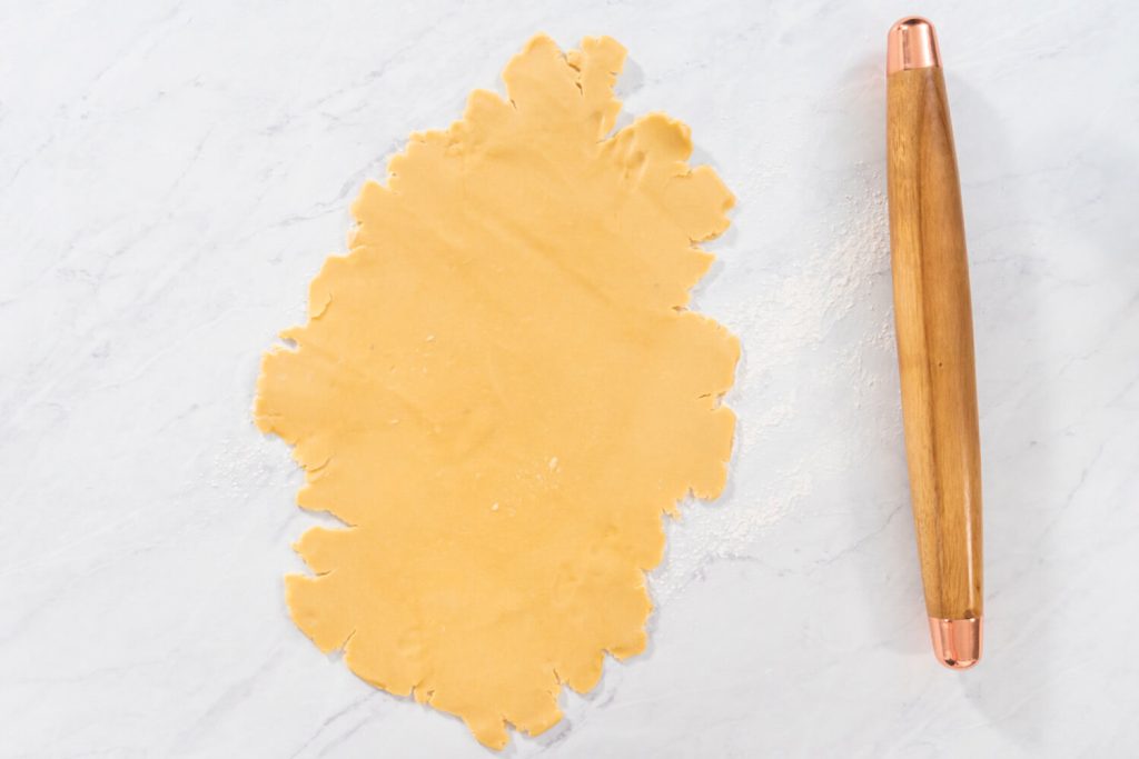 Sommerliche Tarte mit Mascarpone und frischen Beeren