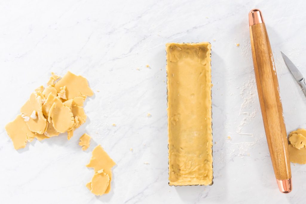 Sommerliche Tarte mit Mascarpone und frischen Beeren