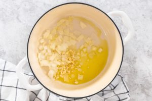 Spalterbsensuppe mit Schinken nach Bauernart