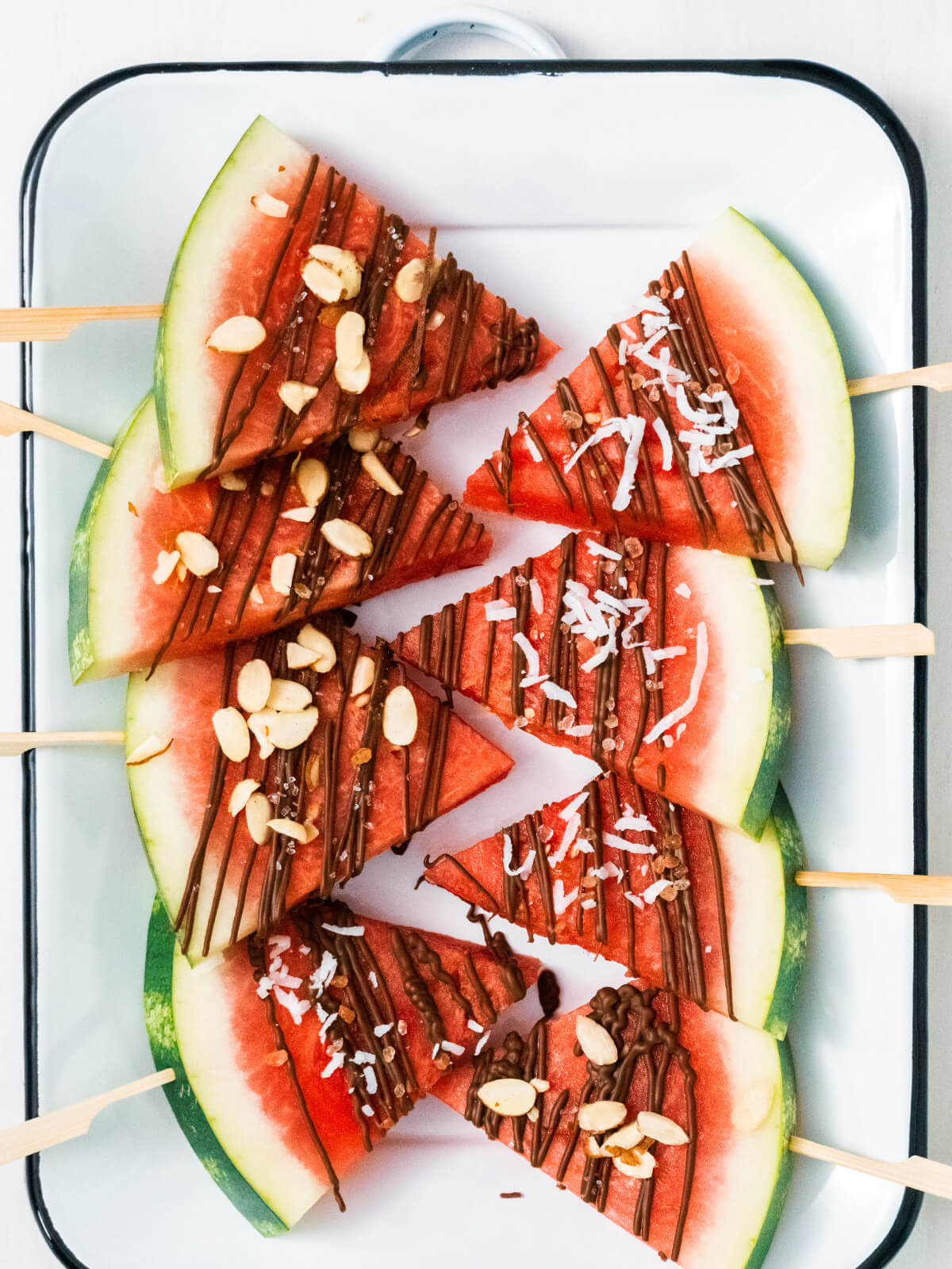 Wassermelonen-Pops-mit-Schokolade