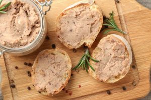 Diätische Hähnchenbrust-Pastete