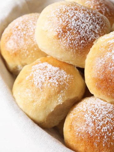 Fluffige Milchbrötchen ohne Kneten