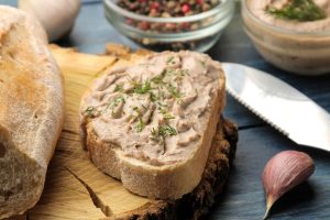 Hähnchenbrust-Pastete mit Pilzen