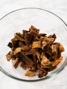 Kartoffelsuppe mit Waldpilzen