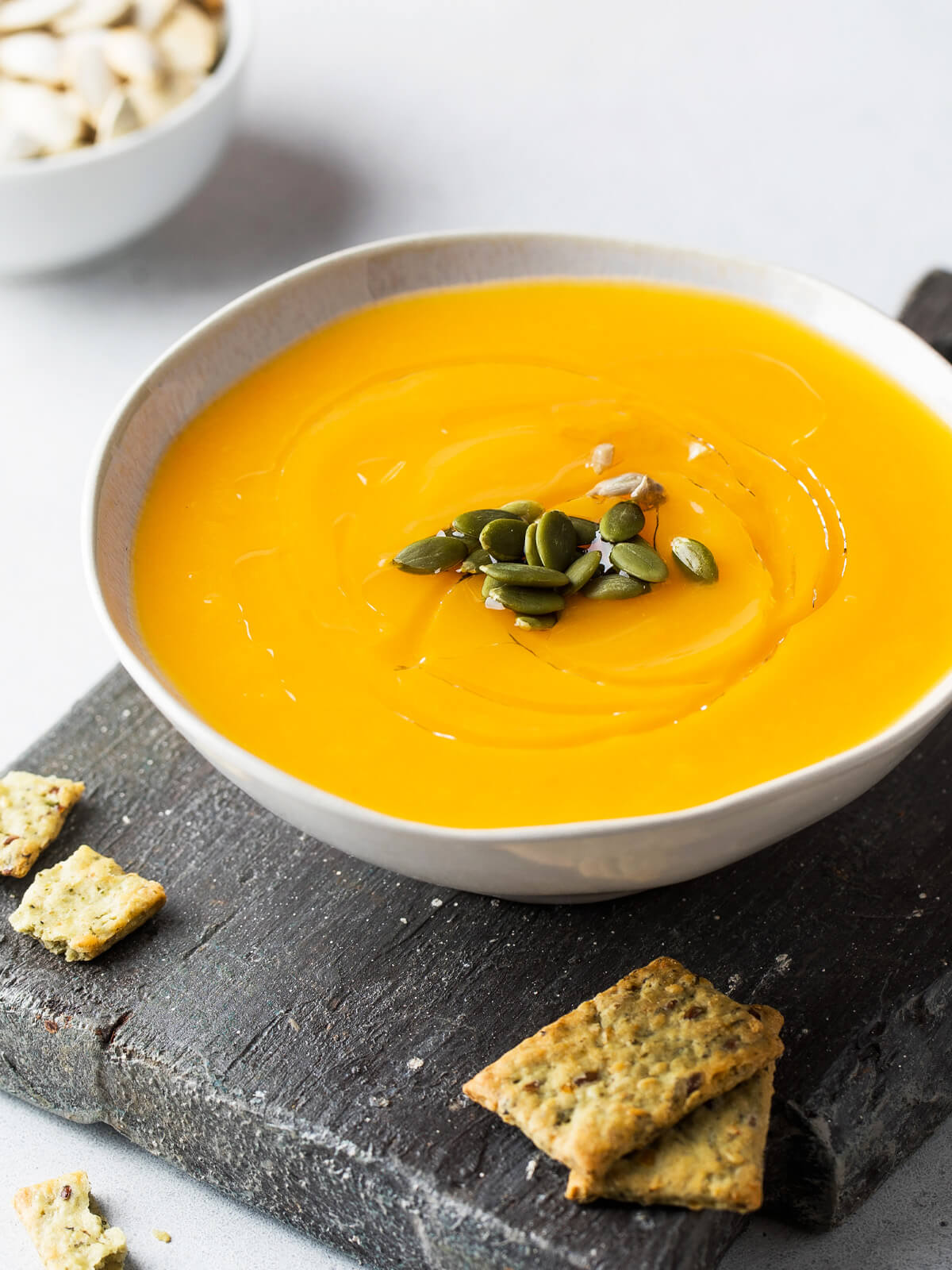 Kürbiscremesuppe mit Ingwer Zimt Muskatnüsse