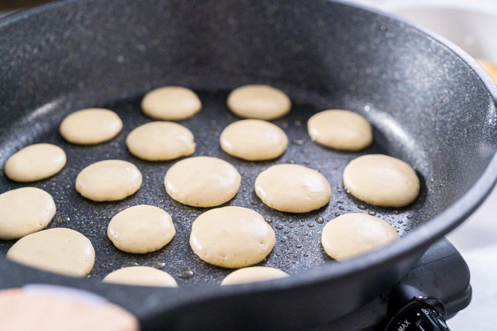Pfannkuchen-Bissen (Mini-Pancake-Cereal)