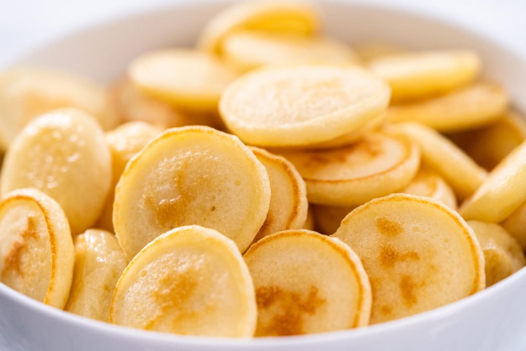 Pfannkuchen-Bissen (Mini-Pancake-Cereal)