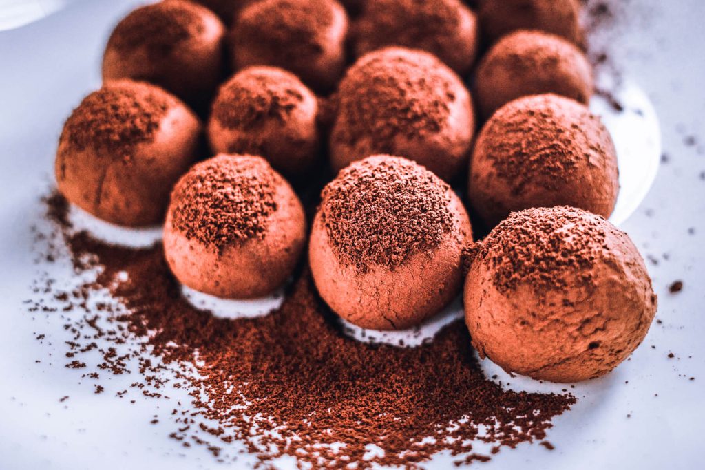 Tiramisu-Kugeln – cremiges Dessert ohne Backen