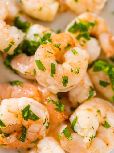 Garnelen in Knoblauch-Butter mit Weißwein (Shrimp Scampi)