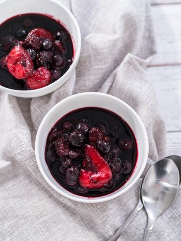 Hausgemachtes Beerenkompott