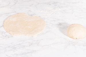 Knusprige Grillpizza mit deinem Lieblingsbelag