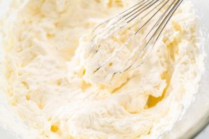 Schlagsahne mit Mandelnote