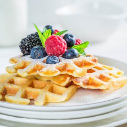 Knusprige Waffeln mit Mandelmehl ohne Hefe