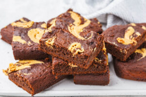 Brownies mit Erdnussbutter und Banane (Vegan Peanut Butter Brownies)