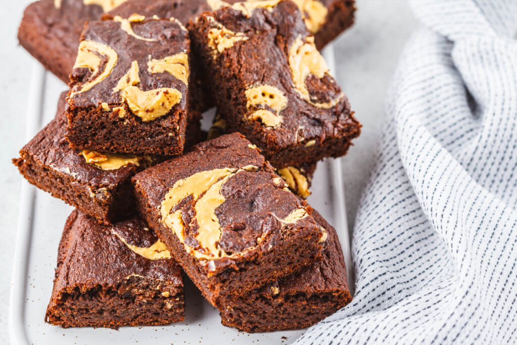 Brownies mit Erdnussbutter und Banane (Vegan Peanut Butter Brownies)
