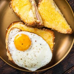 Croque Madame Croque Monsieur
