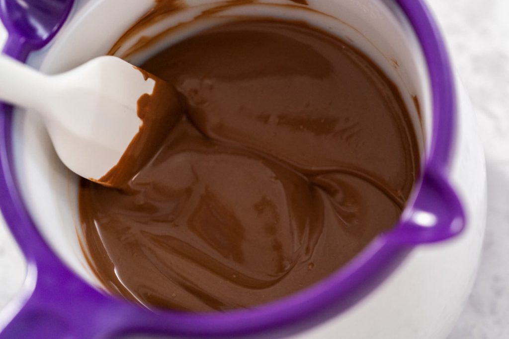 Mandel-Schokoladenbruch mit Meersalz (Almond Chocolate Bark)