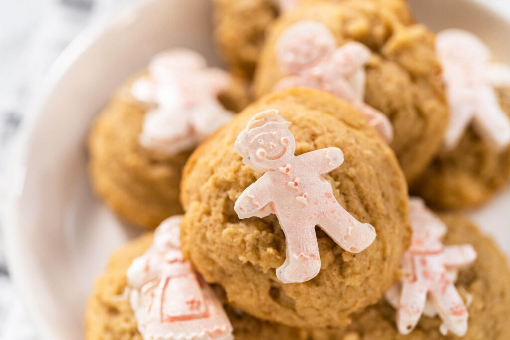 Eierlikör-Kekse mit Schoko-Toppers