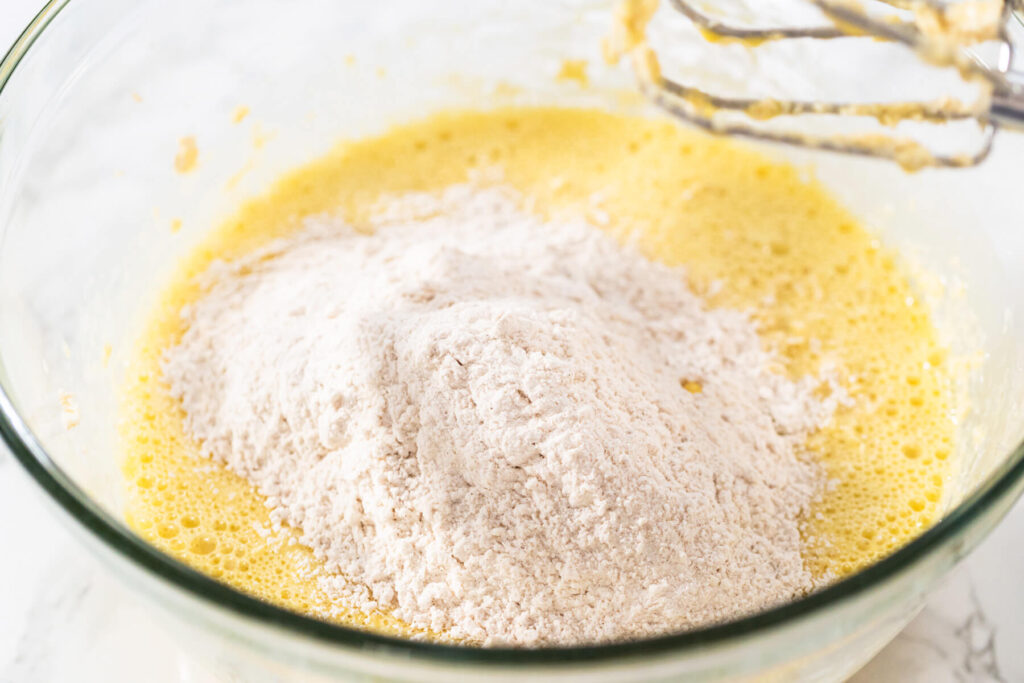 Gugelhupf mit Eierlikör