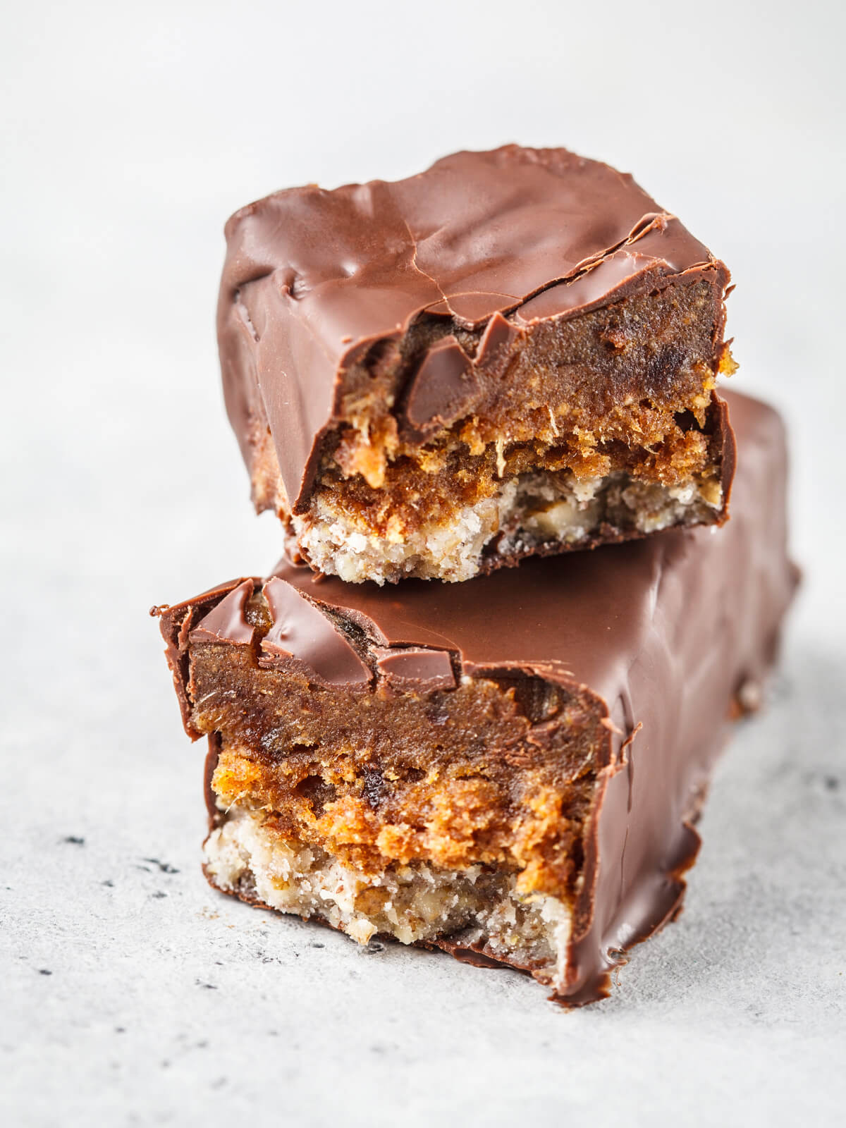 Karamell-Schoko-Riegel – vegan & ohne Zuckerzusatz