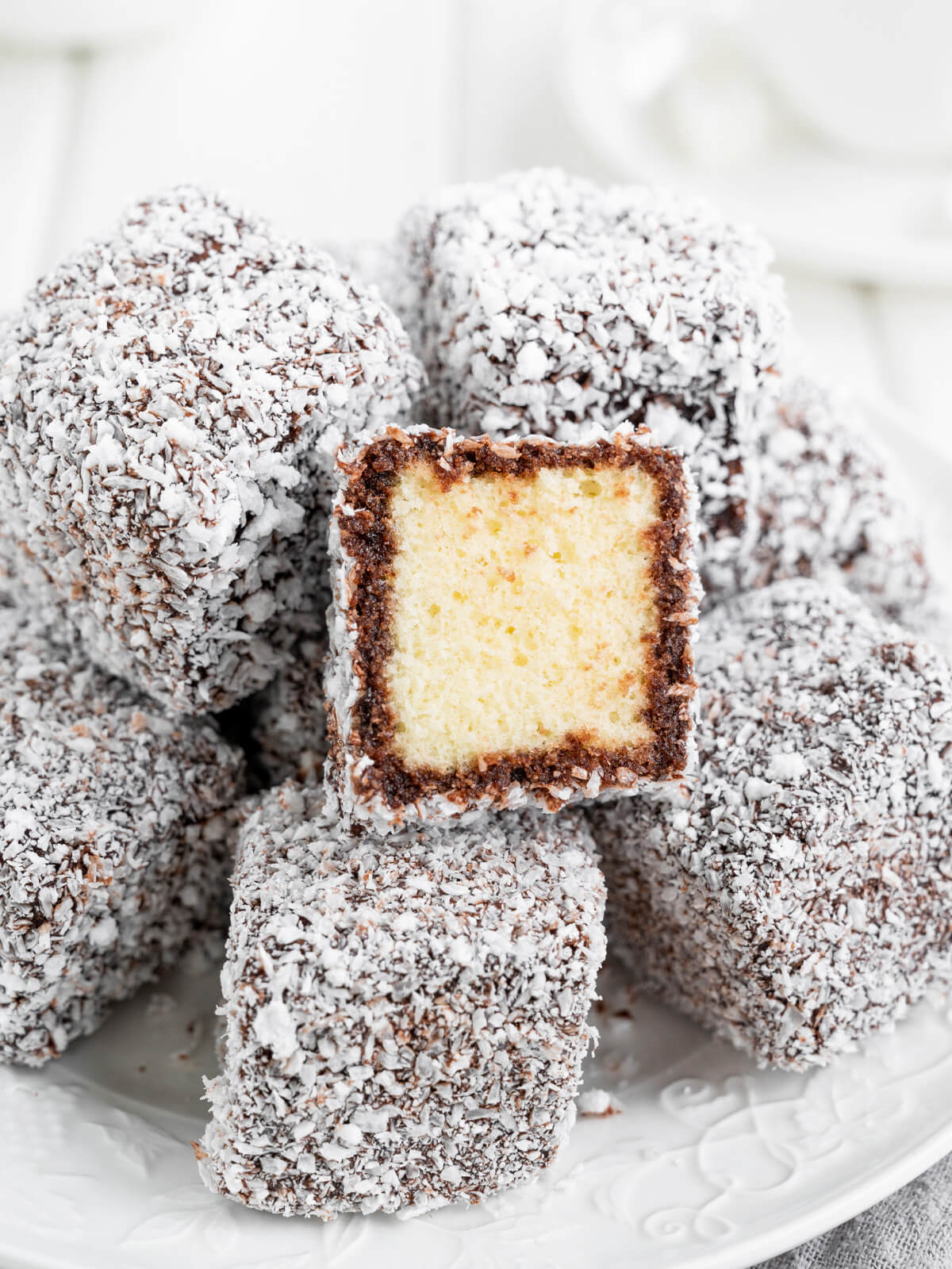 Lamingtons - Australische Biskuitwürfel