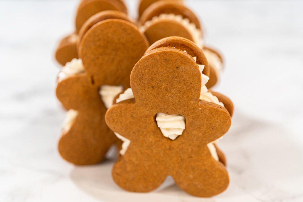 Lebkuchen-Männchen mit Buttercreme