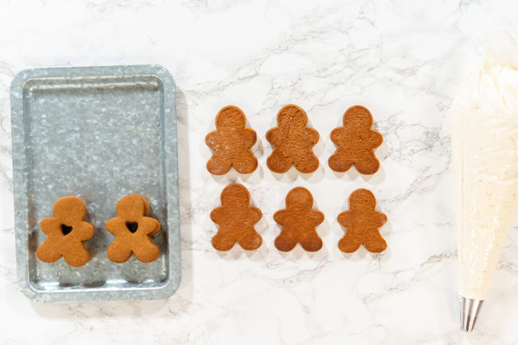 Lebkuchen-Männchen mit Buttercreme