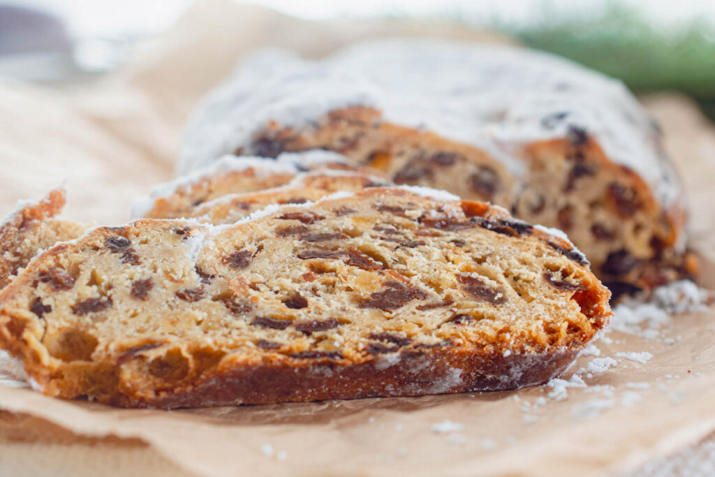 Quarkstollen - Der schnelle Weihnachtsstollen ohne Hefe
