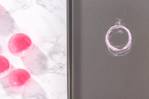 Schokobomben mit Marshmallow-Füllung (Hot Chocolate Bombs)