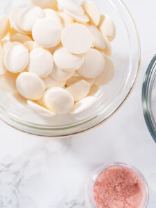 Schokoladen-Gingerbread-Männchen