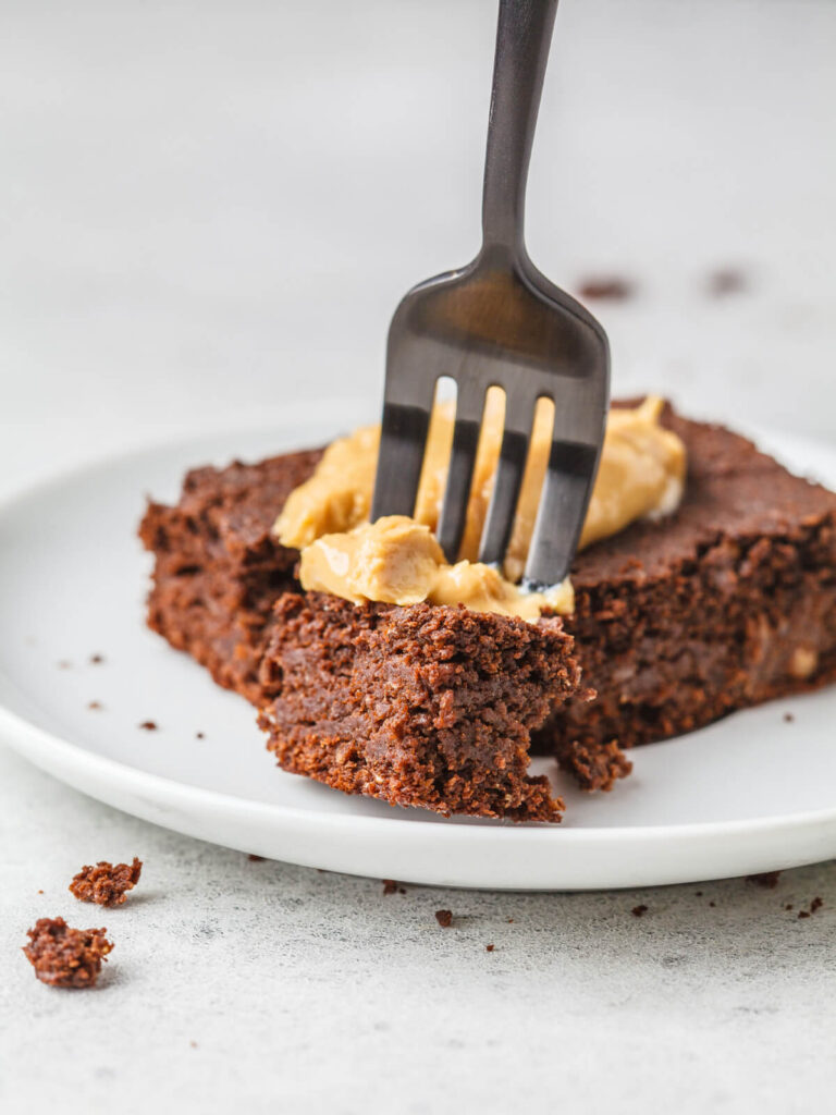 Weiße-Bohnen-Brownies – der gesündeste Schokogenuss aller Zeiten (vegan & ohne Zucker)