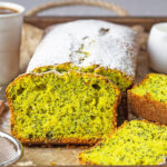 Aromatischer Zitronen-Kastenkuchen mit Mohn und Kurkuma