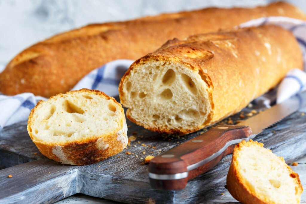 Französisches Baguette mit Weizensauerteig (wie von der Boulangerie)