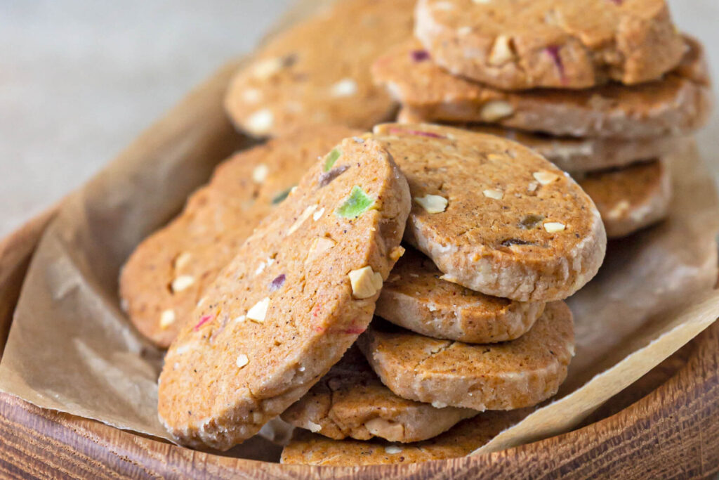 Kandierte-Früchte-Medaillons - Knuspriges Honig-Gewürz-Gebäck
