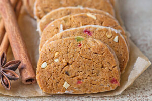 Kandierte-Früchte-Medaillons - Knuspriges Honig-Gewürz-Gebäck