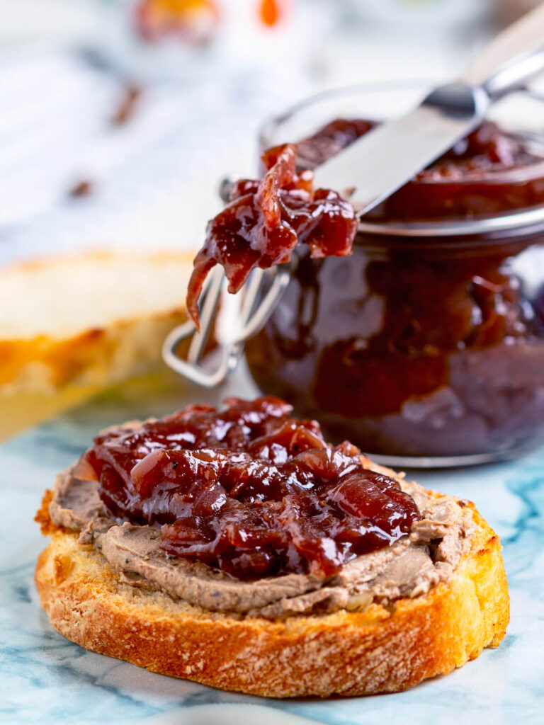 Karamellisiertes Zwiebel-Confit (französische Art)