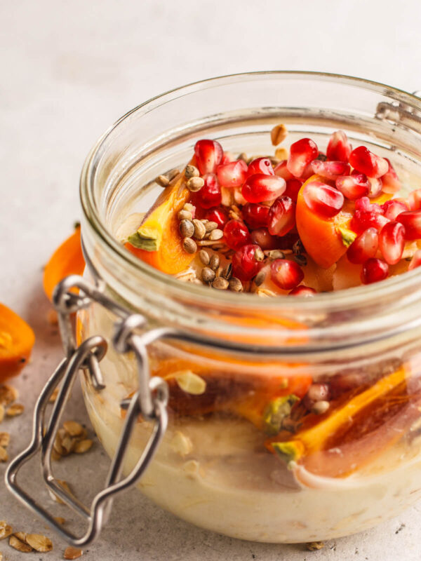 Overnight Oats mit Persimone und Banane