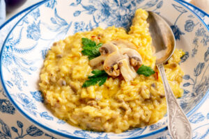 Risotto mit Champignons und Safran